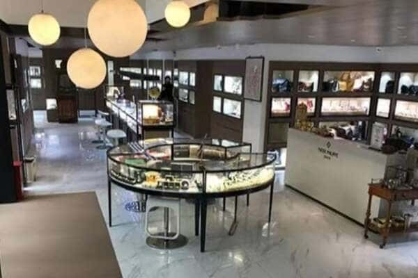 科尔沁区佳哥鉴酒商行